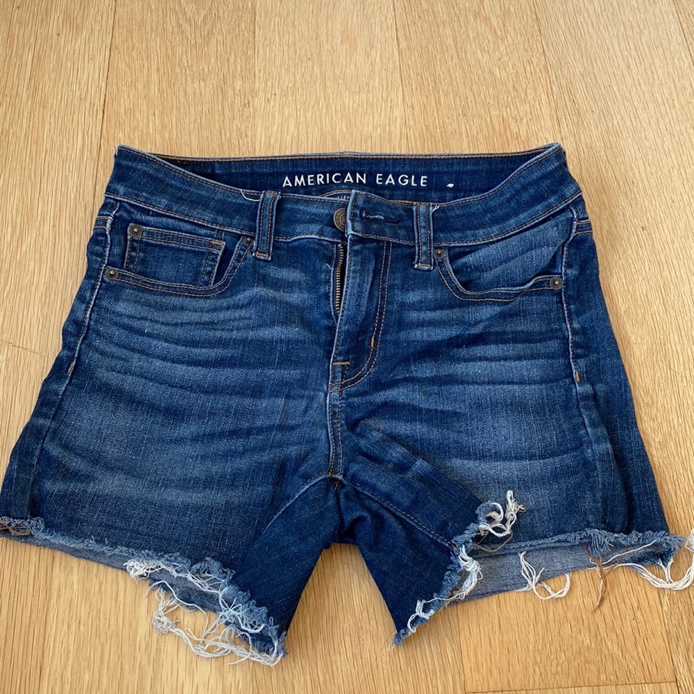 American eagle dark wash shorts